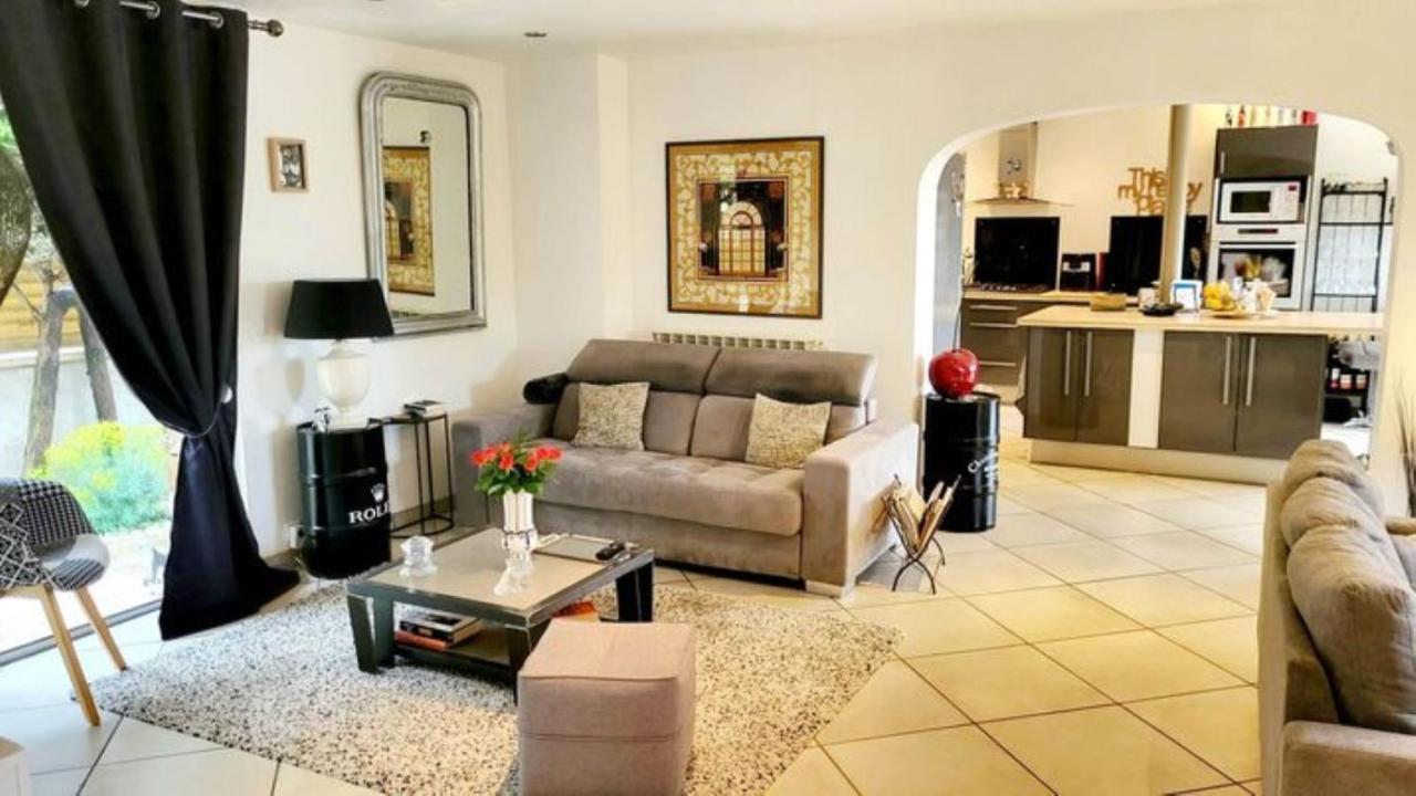 Villa Raffaella Les Albres 외부 사진